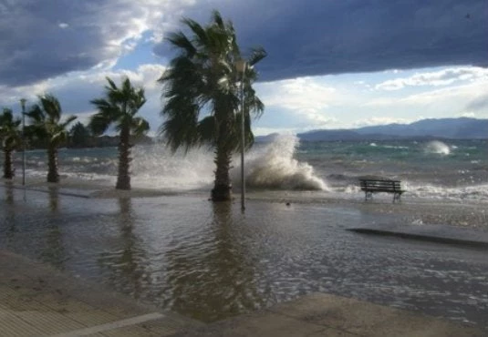 ΕΜΥ: Έκτακτο δελτίο επιδείνωσης του καιρού για θυελλώδεις ανέμους και καταιγίδες